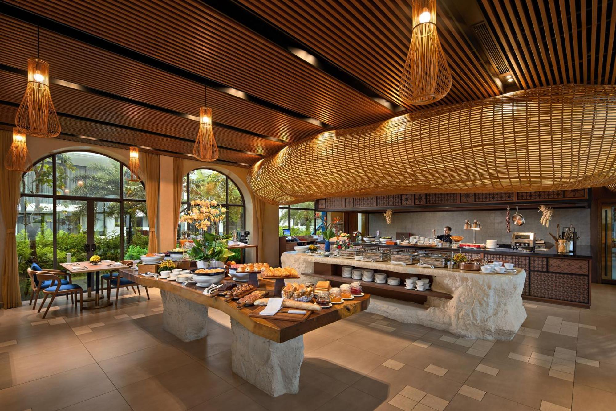 Wyndham Hoi An Royal Beachfront Resort & Villas Eksteriør billede