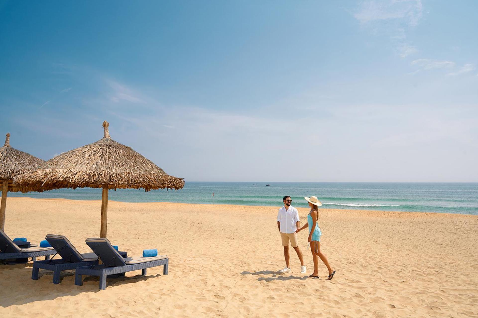 Wyndham Hoi An Royal Beachfront Resort & Villas Eksteriør billede